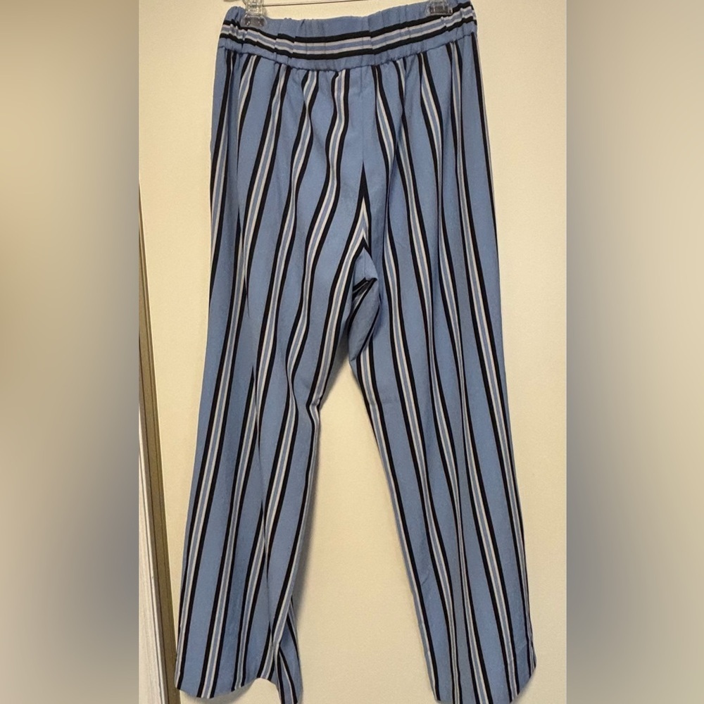 NWOT Flowy Striped Blue and Black Pants size  Large - Picture 2 of 4